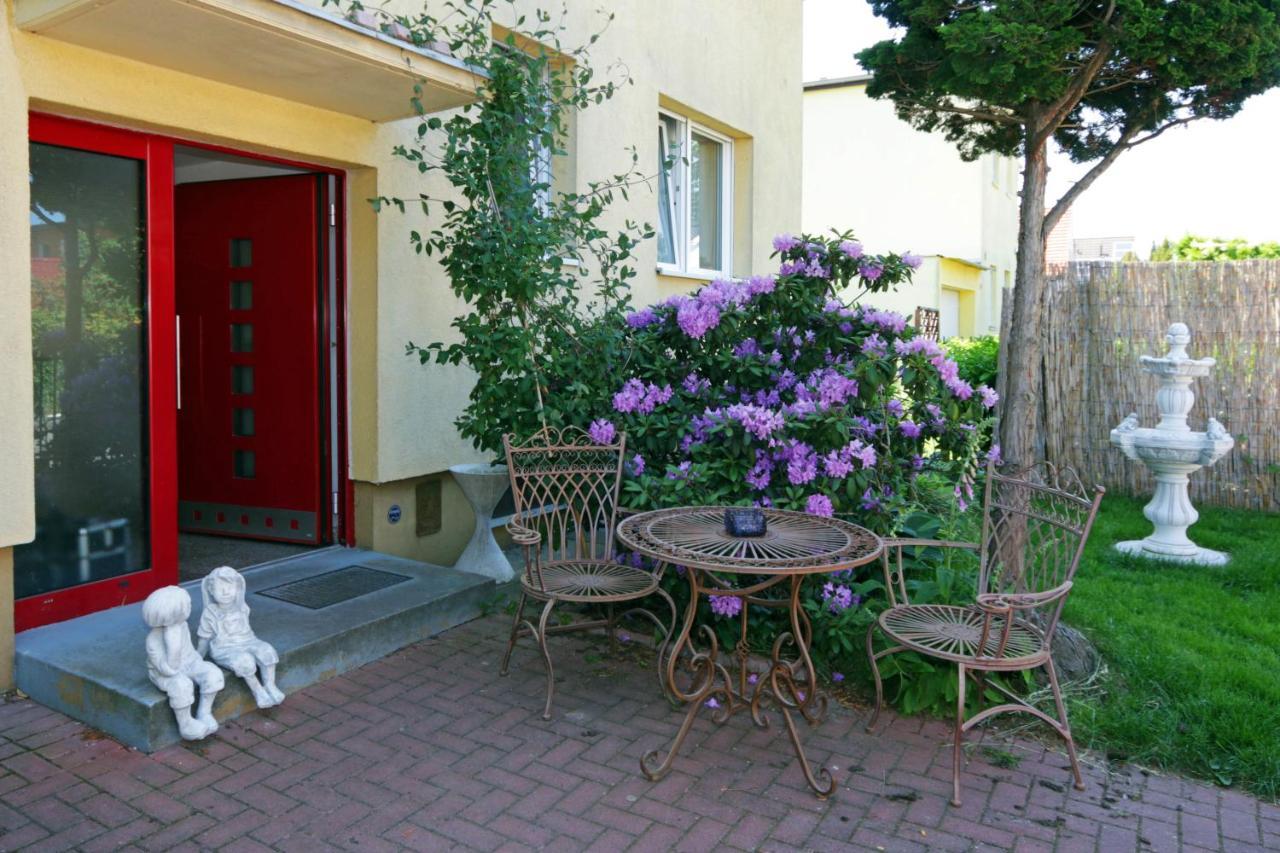 Cozy Souterrain-Half-Basement-Apartment Included 2 Bicycles เบอร์ลิน ภายนอก รูปภาพ