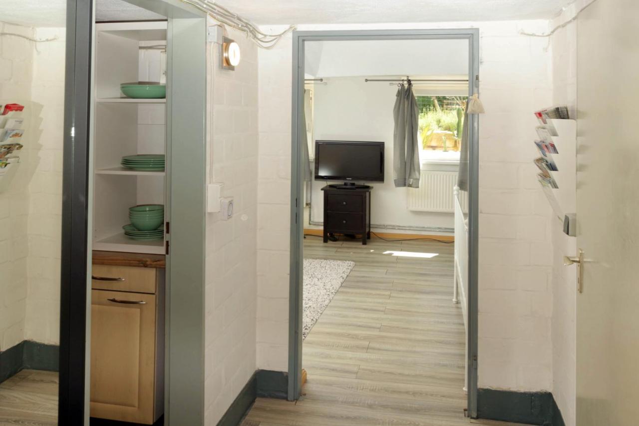Cozy Souterrain-Half-Basement-Apartment Included 2 Bicycles เบอร์ลิน ภายนอก รูปภาพ
